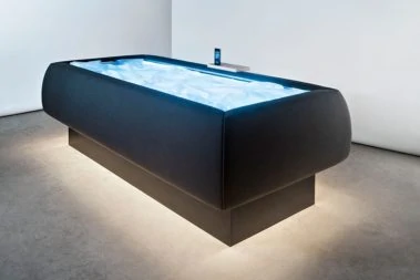 Empty Dry Float Therapy bed.